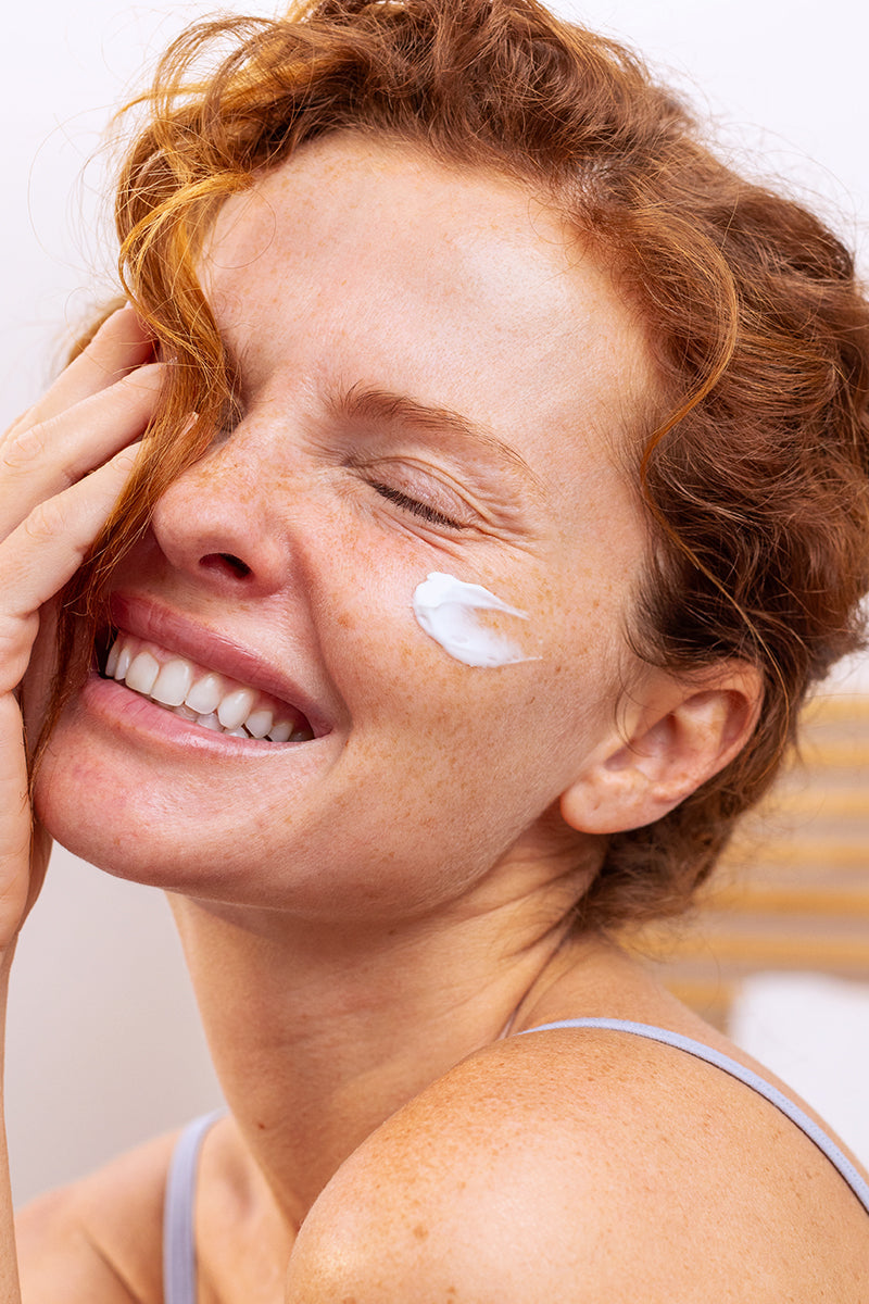 Col谩geno: el activo indispensable para una piel firme y luminosa.