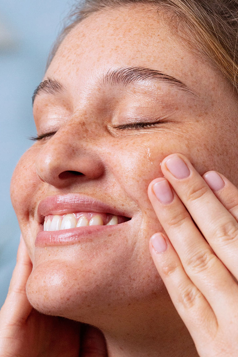 ¿Miedo al retinol? Descubre cómo usarlo correctamente con SVR