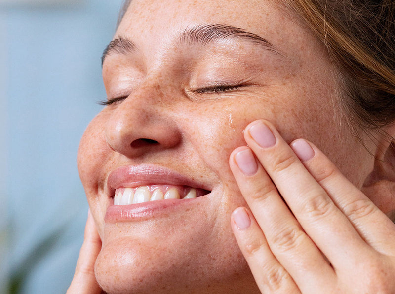 ¿Miedo al retinol? Descubre cómo usarlo correctamente con SVR