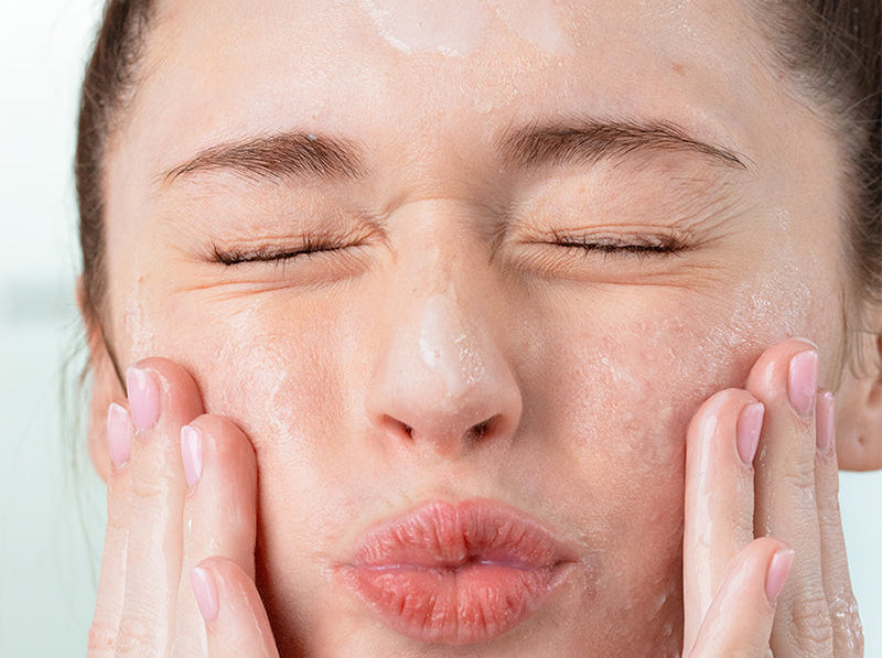 ¿Cómo mantener una rutina de skincare cuando no tienes tiempo?